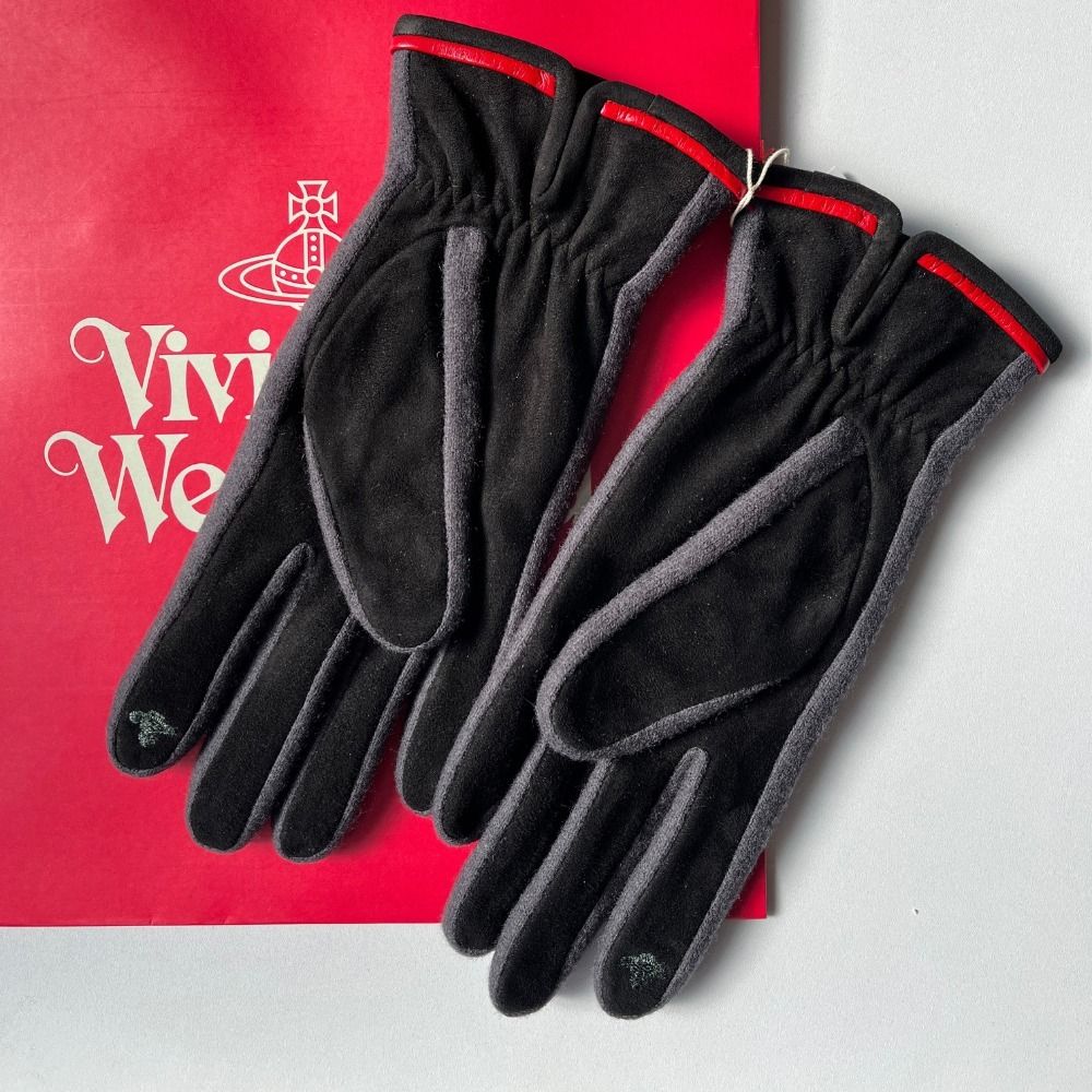 新品 ヴィヴィアンウエストウッド 黒 ブラック レザー 羊革 グローブ