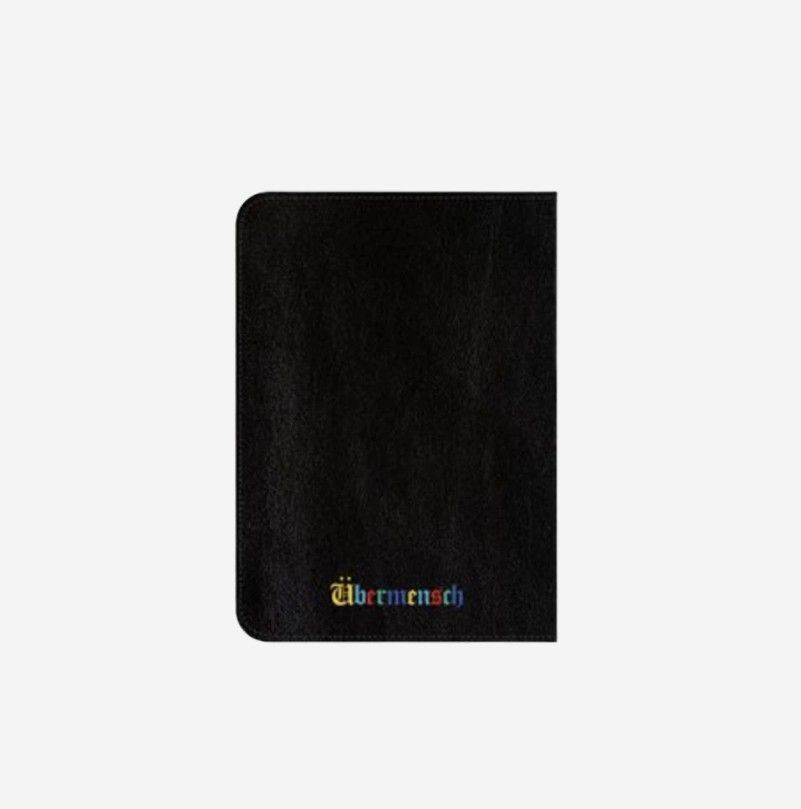 G-DRAGON】 Ubermensch Passport Cover Black (peaceminusone