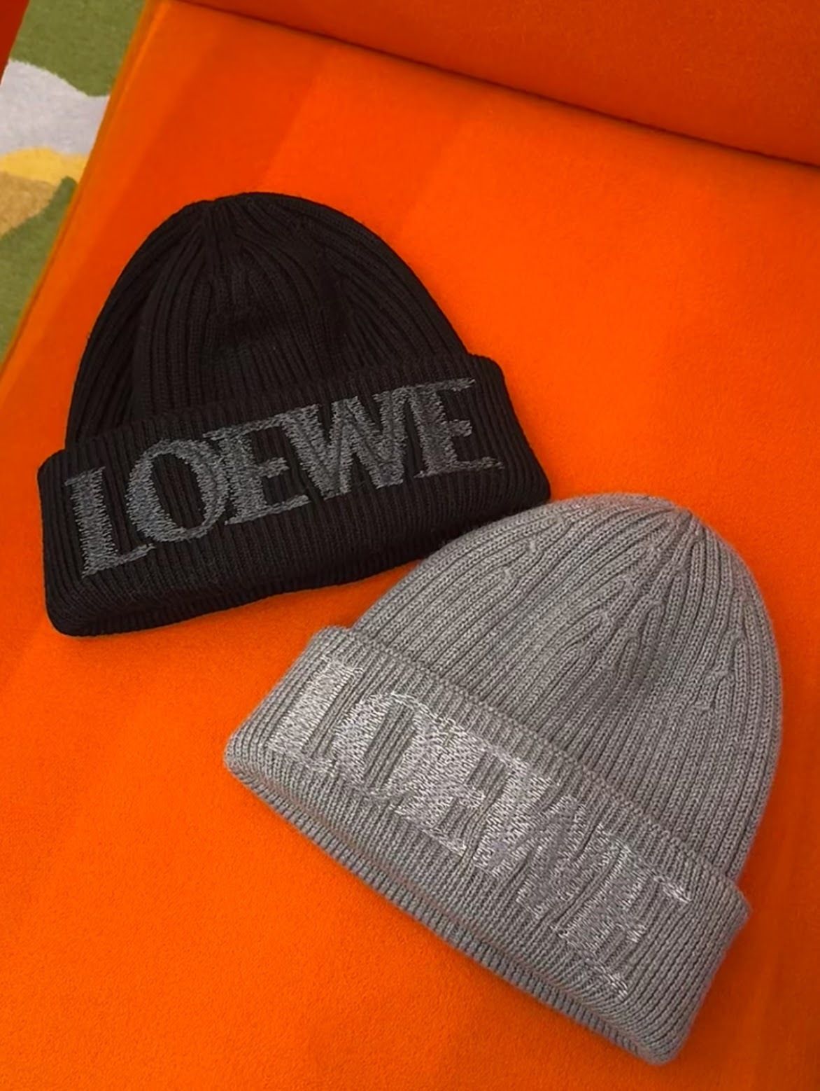 飾らない上質感、LOEWEの冬定番。】LOEWE ニット帽 (LOEWE/ニット