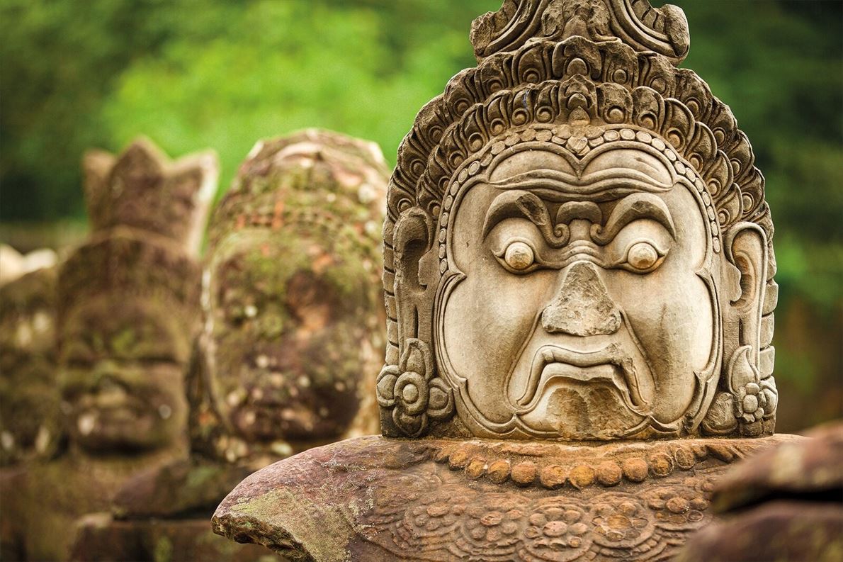 凄い！！ 世界遺産クメール遺跡（カンボジア）石仏 10世紀 仏教美術