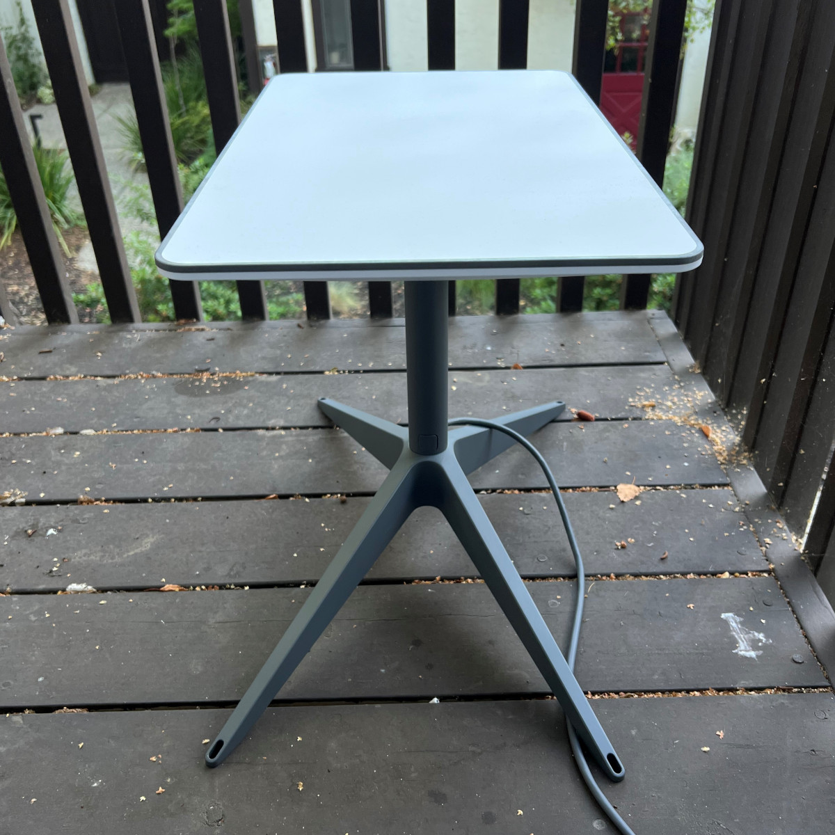 スターリンク 第一世代アンテナ Starlink用アンテナを分解、カスタムIC