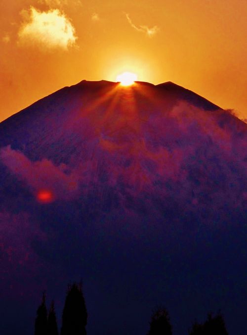 富士山＋ダイヤモンドの輝き！ 感動の瞬間、雲晴れて ☆山中湖付近で
