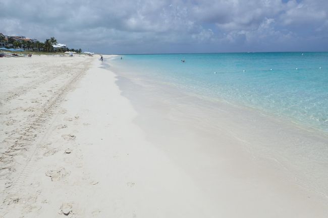 世界トップクラスの美しさを誇るビーチがあるイギリス海外領土の