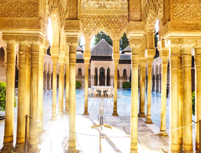 世界遺産！スペイン・グラナダ【アルハンブラ宮殿】歴史や見どころなど