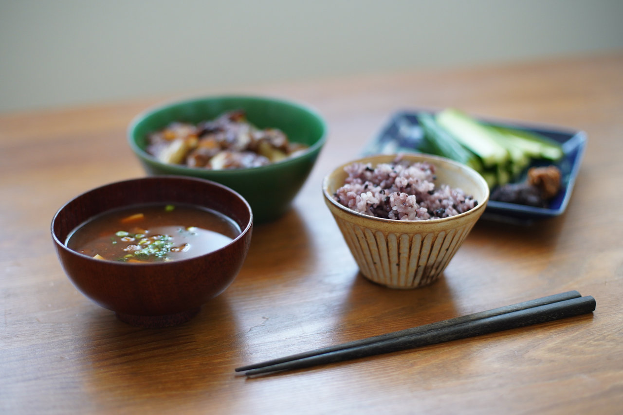 新しい味噌との出会いが、日常をアップデートする。みそしるぼうやの