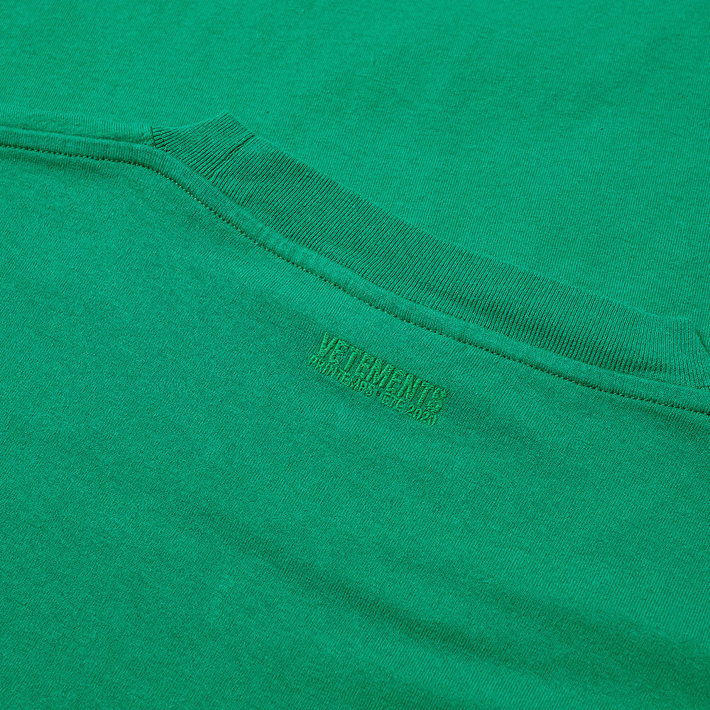 VETEMENTS Beer Badge Tee Vetements