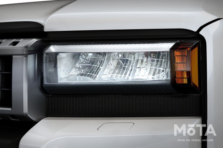 新車外し]ランドクルーザー250 未使用 ヘッドライト 角目 ランクル