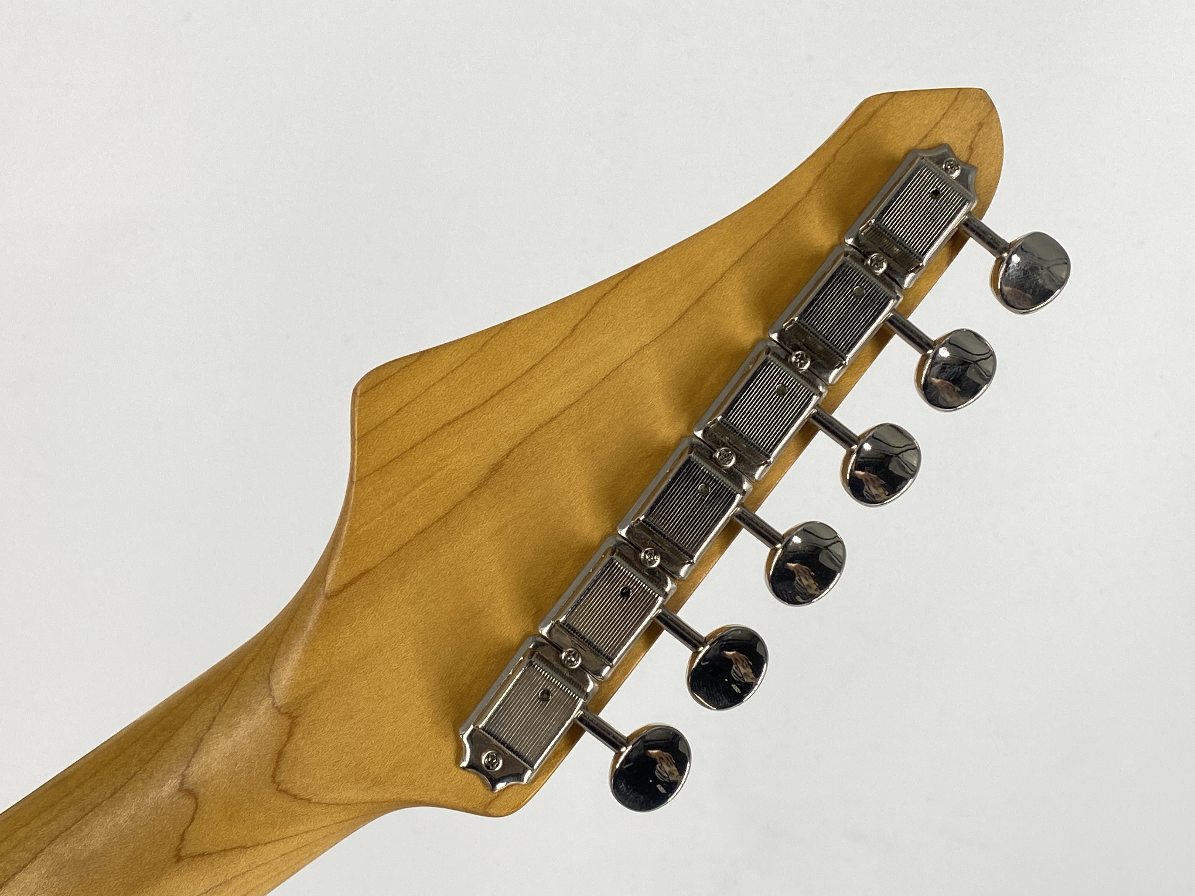 ☆まあまあレア futra FST400SV ウエンジネック アッシュボディ ☆まあ