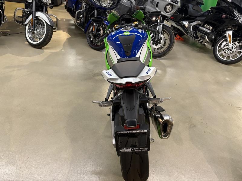 2024 Kawasaki Ninja® ZX™-10R 40th Anniversary Edition ABS | Johnny