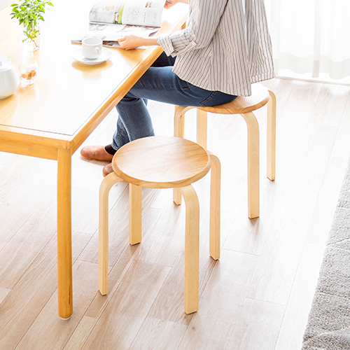 スツール（木製・天然木・丸椅子・背もたれ無し・スタッキング・組立済