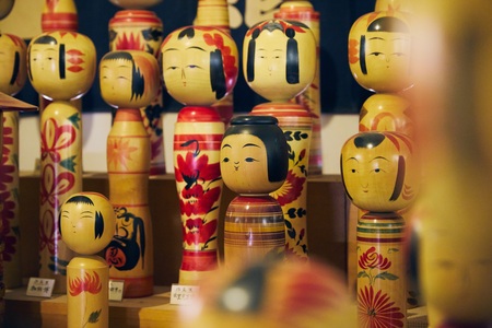 新しい津軽こけし「ルビンのこけし フレンド」限定カラー登場 1月29日