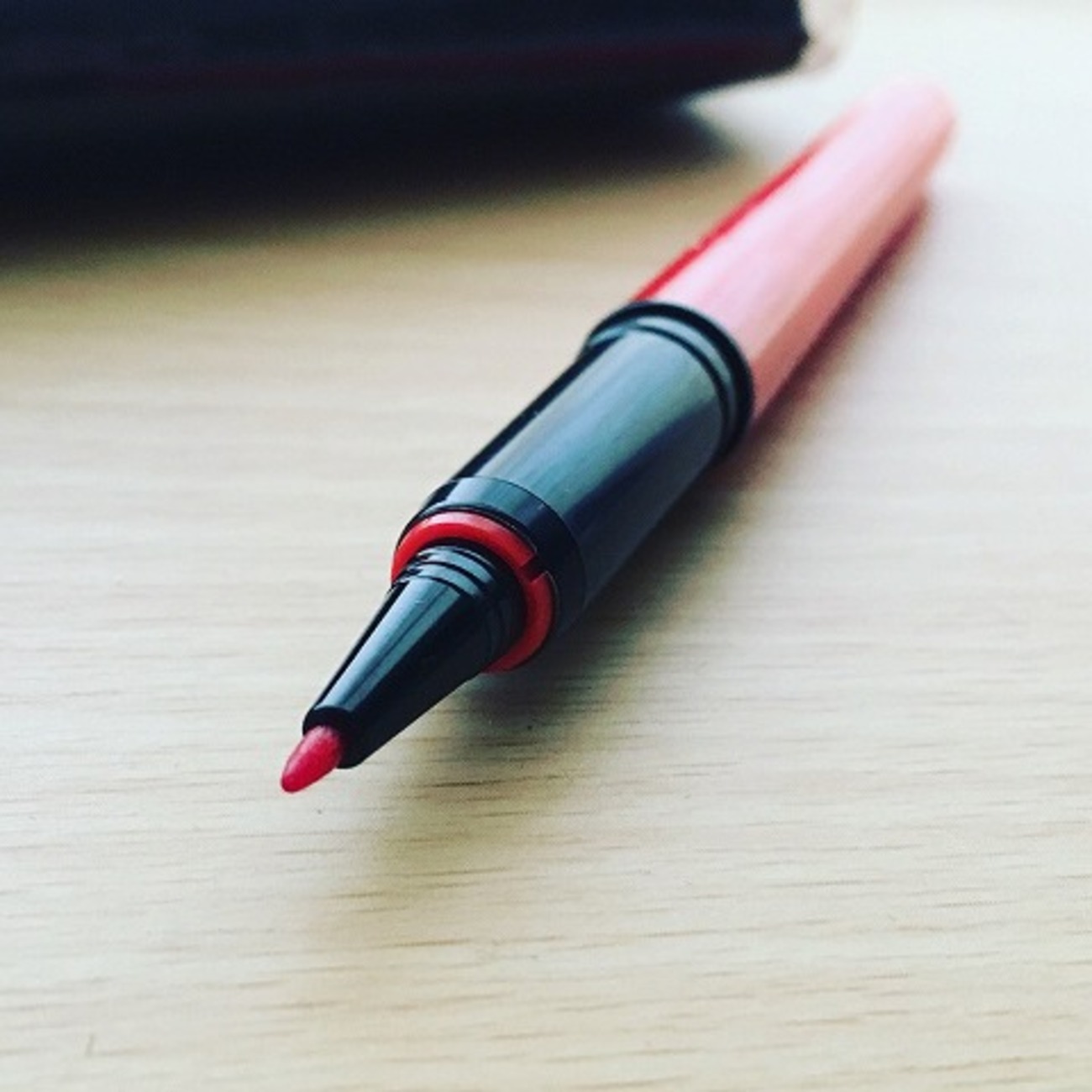 憧れだったあの赤ペンを買った - SH Diary.