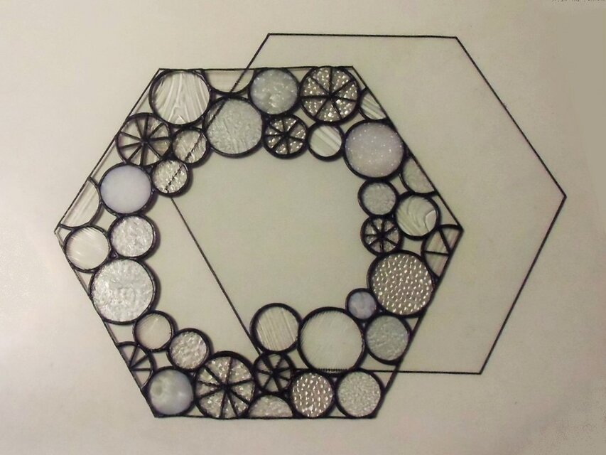 ステンドグラスのサイドテーブル | iichi 日々の暮らしを心地よくする