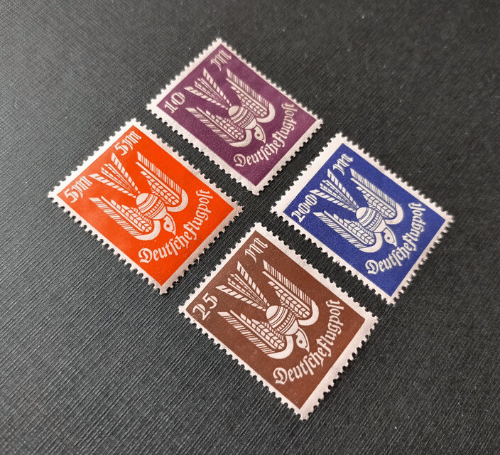 ドイツ切手（鳩の航空切手）4枚セット【Germany】DA-STE142 | iichi
