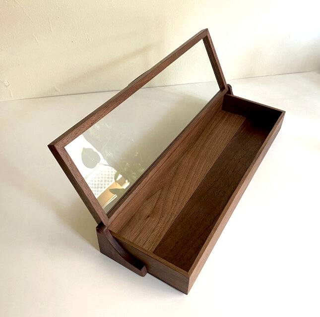 ｂｅｔｔｙ様オーダー　大きめ木製ガラスケース mcb-09120-01.jpg