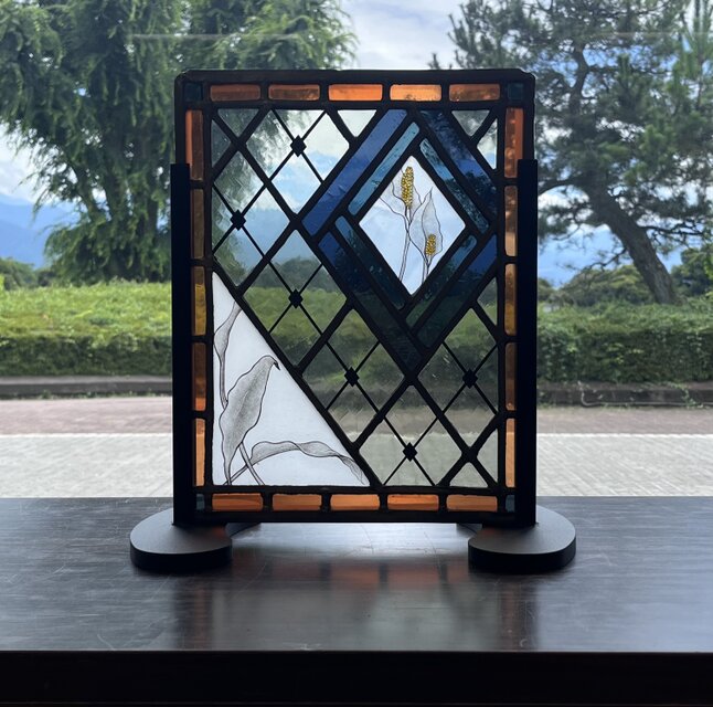 絵付け ストーンヘンジ ステンドグラスパネル 高さ約115cm幅約55cm 絵