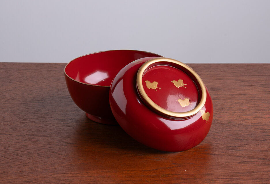 輪島塗 朱塗 波千鳥撫子蒔絵 菓子椀 E968B | iichi 日々の暮らしを