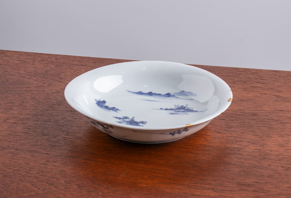 古伊万里 染付 楼閣山水文 五寸皿 江戸中期 | iichi 日々の暮らしを