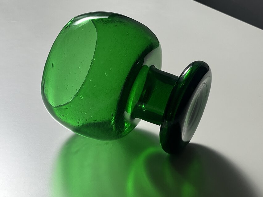 nuutajarvi】Sargasso/サルガッソ フラワーベース （グリーン