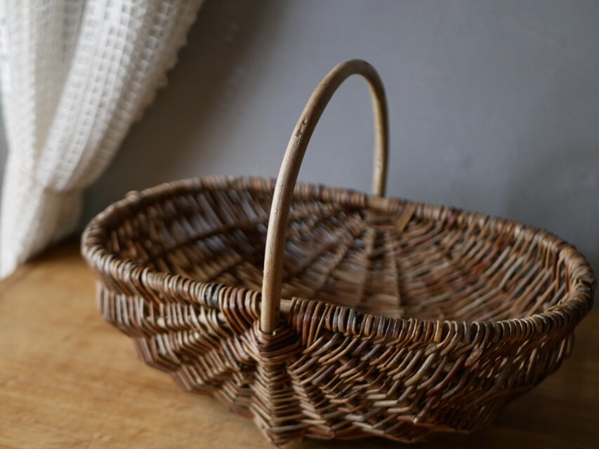 パニエ かご フランスアンティーク ブロカントのある暮らし | フランス