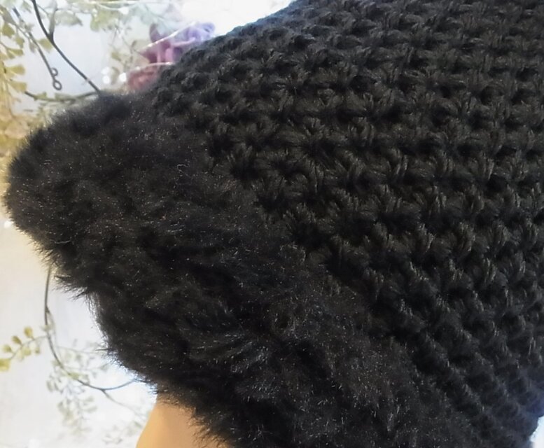 ニット帽 フェイクファーブリム ポンポン付き ブラック | iichi 日々の