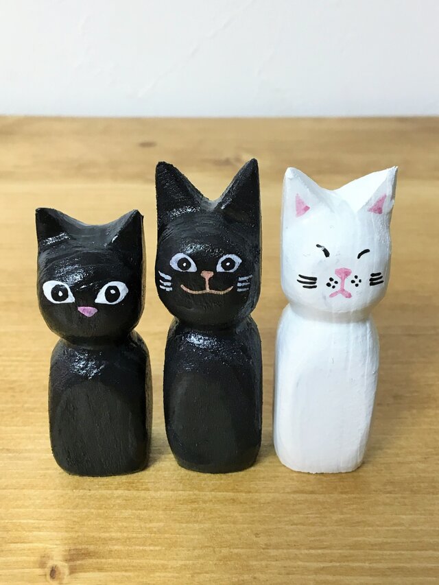 木彫り猫 黒猫 | iichi 日々の暮らしを心地よくするハンドメイドや