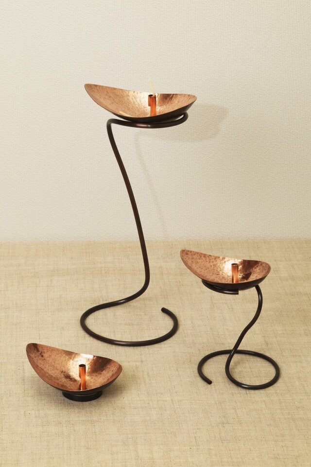 舟形灯火器 | iichi 日々の暮らしを心地よくするハンドメイドや