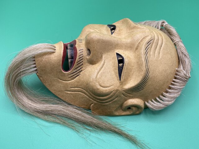 能面「小牛尉」 | iichi 日々の暮らしを心地よくするハンドメイドや