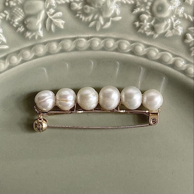 南洋真珠ブローチ バロック真珠 0000000000192.jpg
