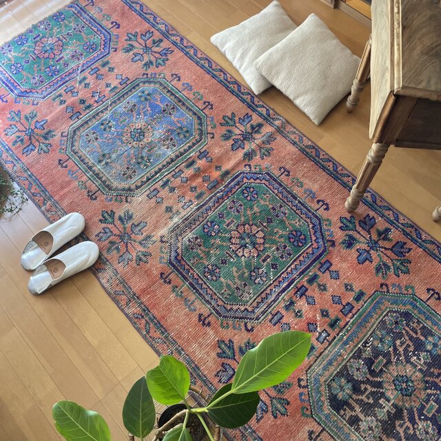 ブラウンとカフェオレ ヴィンテージトルコラグ No.670 ブラウンと