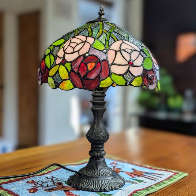 ステンドグラスランプ