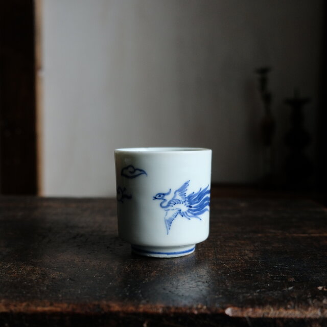 日々の暮らしのお供◇味のある絵付け。瀬戸焼 花鳥文染付湯呑み 骨董