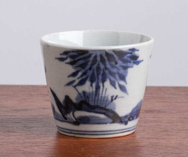 210 古伊万里染付松松葉吹雪図蕎麦猪口 江戸時代 穴 210 古伊万里染付