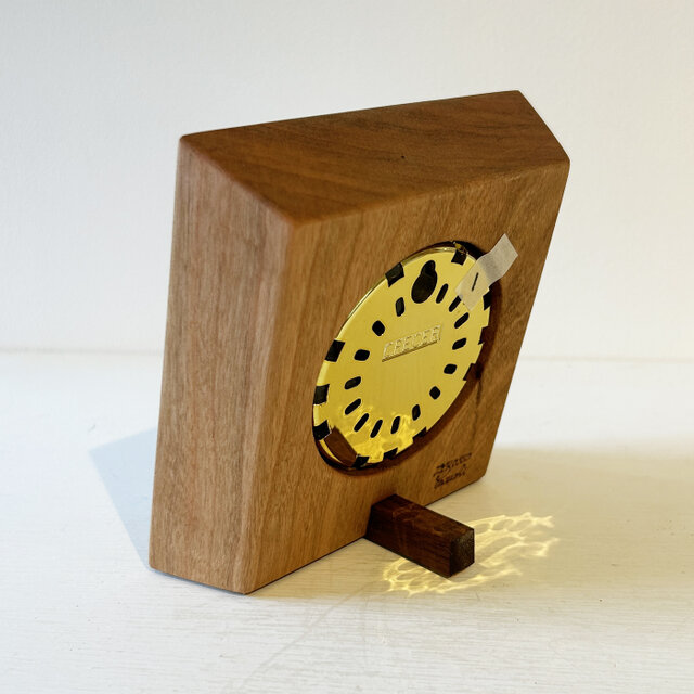 温湿度計／チェリー | iichi 日々の暮らしを心地よくするハンドメイド