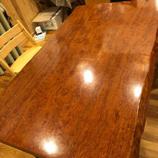 花梨 一枚板 ダイニングテーブルの天板