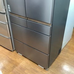 HITACHI 6ドア冷蔵庫 RーGX CC67T 2023年製 670L 163L 表面に目立つ