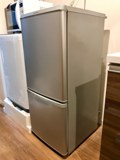 パナソニック NR-B146W-S 冷蔵庫