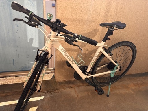 Bianchi クロスバイク 前照灯付き ローマ4 Bianchi クロスバイク 前照