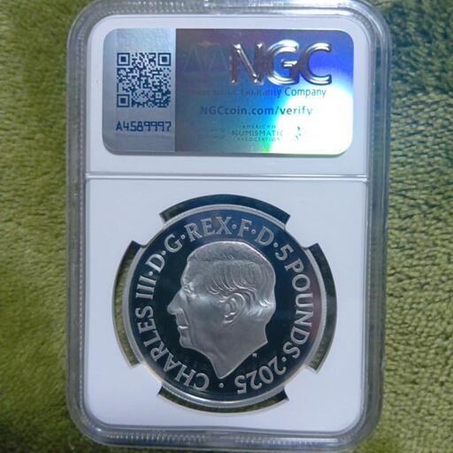 ngc 2025 英国 1オンス PF70 UCAM 36枚 超希少 銀貨 ngc 2025 英国 1