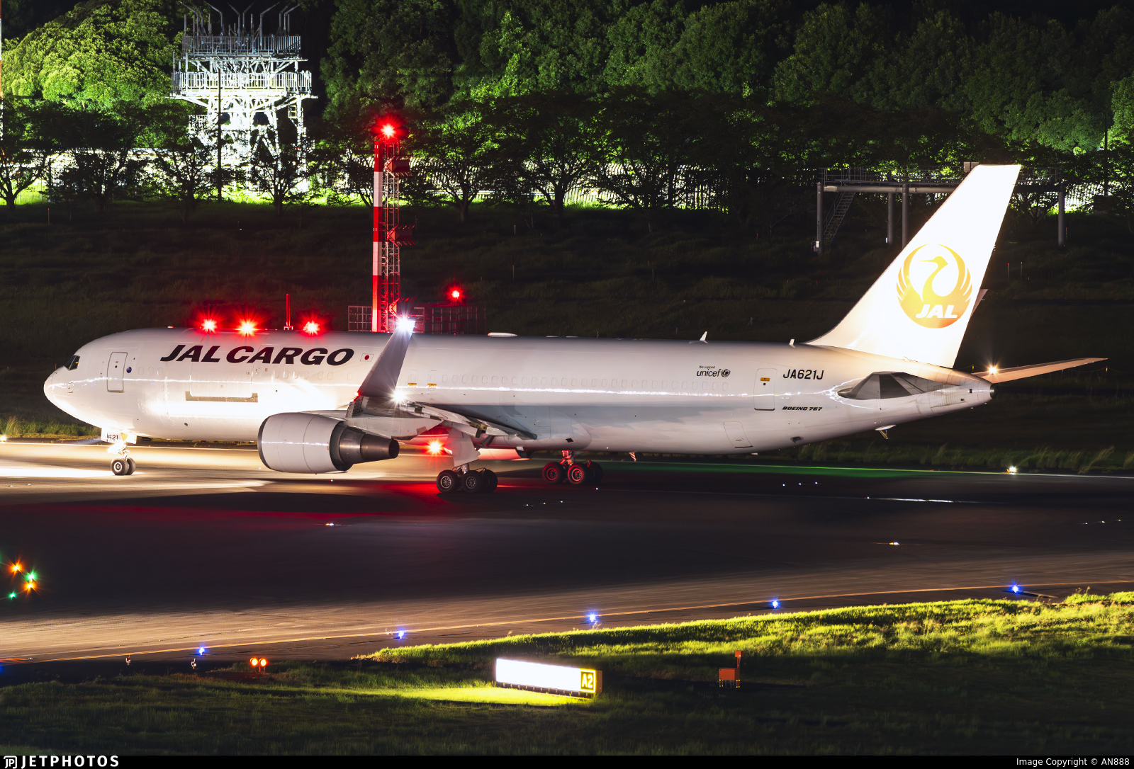航空機・ヘリコプター JALCargo B767-300ER JA653J 航空機