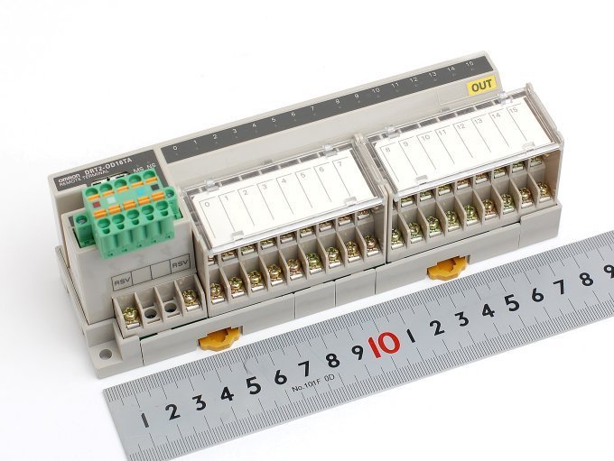オムロン リモート16点出力ターミナル(3段端子台タイプ) DRT2-OD16TA