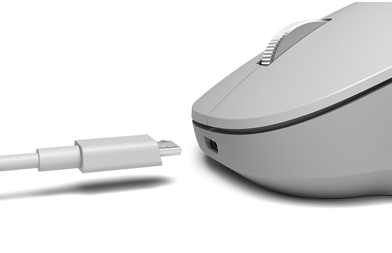 Microsoft Surface Precision Mouse Review: Behind the Curve