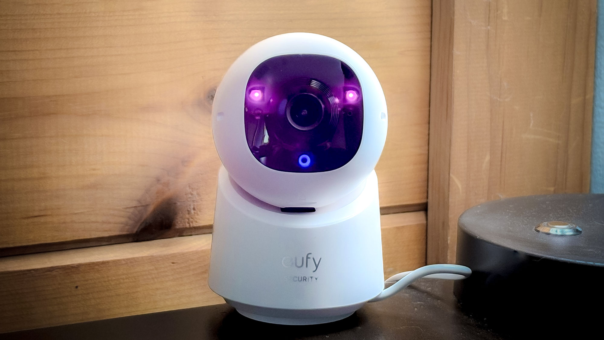 Anker Eufy Security IndoorCam S350 防犯カメラ Amazon.co.jp: Anker