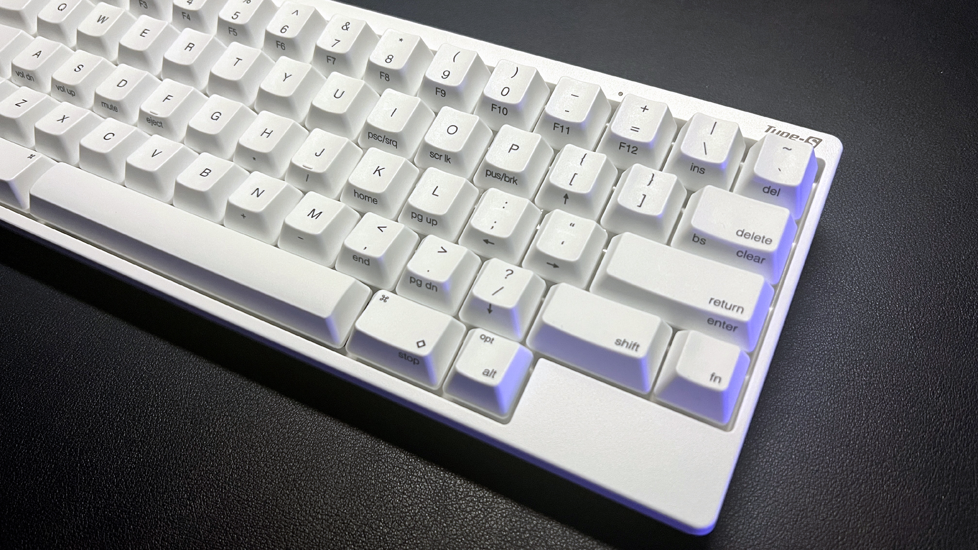 HHKB Professional Hybrid Type-S Snow Review: Pretty, White, and