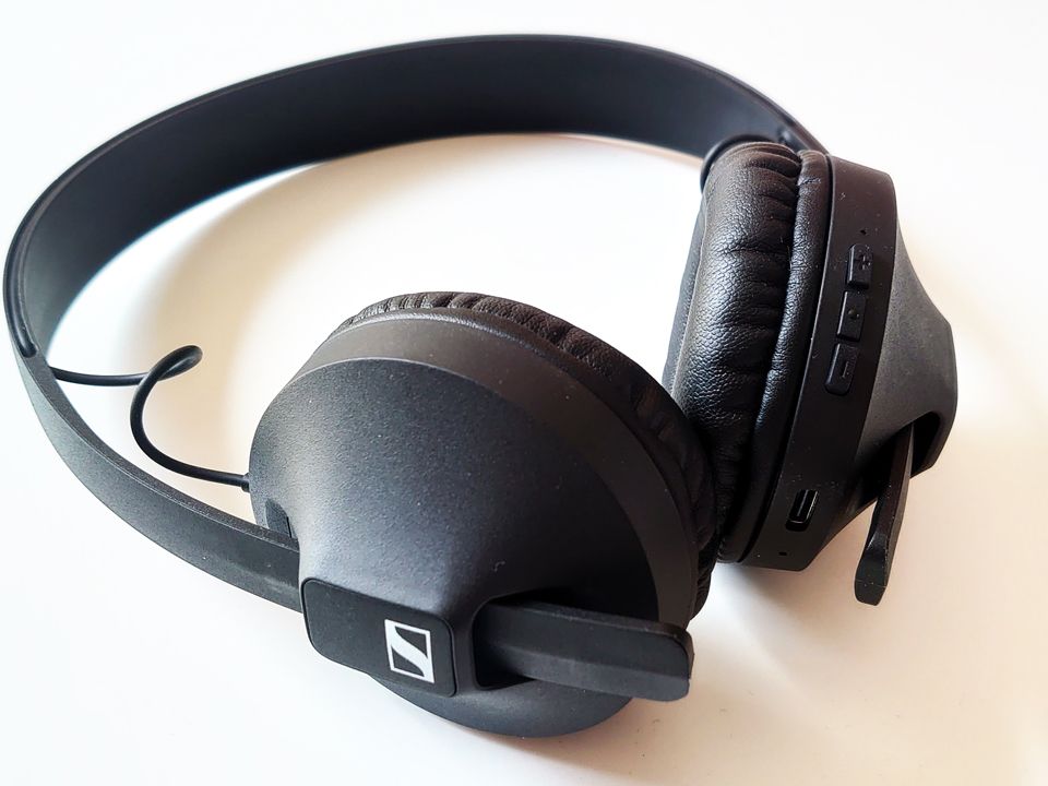 Sennheiser HD 250BT review | TechRadar