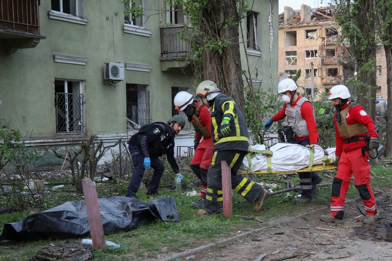 ロシア軍がキーウ攻撃 8人死亡、70人負傷 首都被害は今年最大 | 毎日新聞