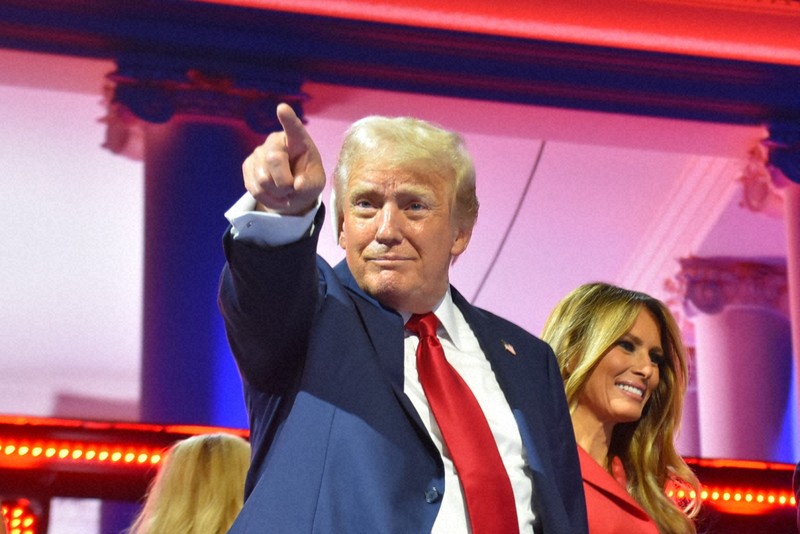 トランプ氏のLGBTQ政策に危惧の声 「悪い手本」「攻撃の口実」 | 毎日新聞