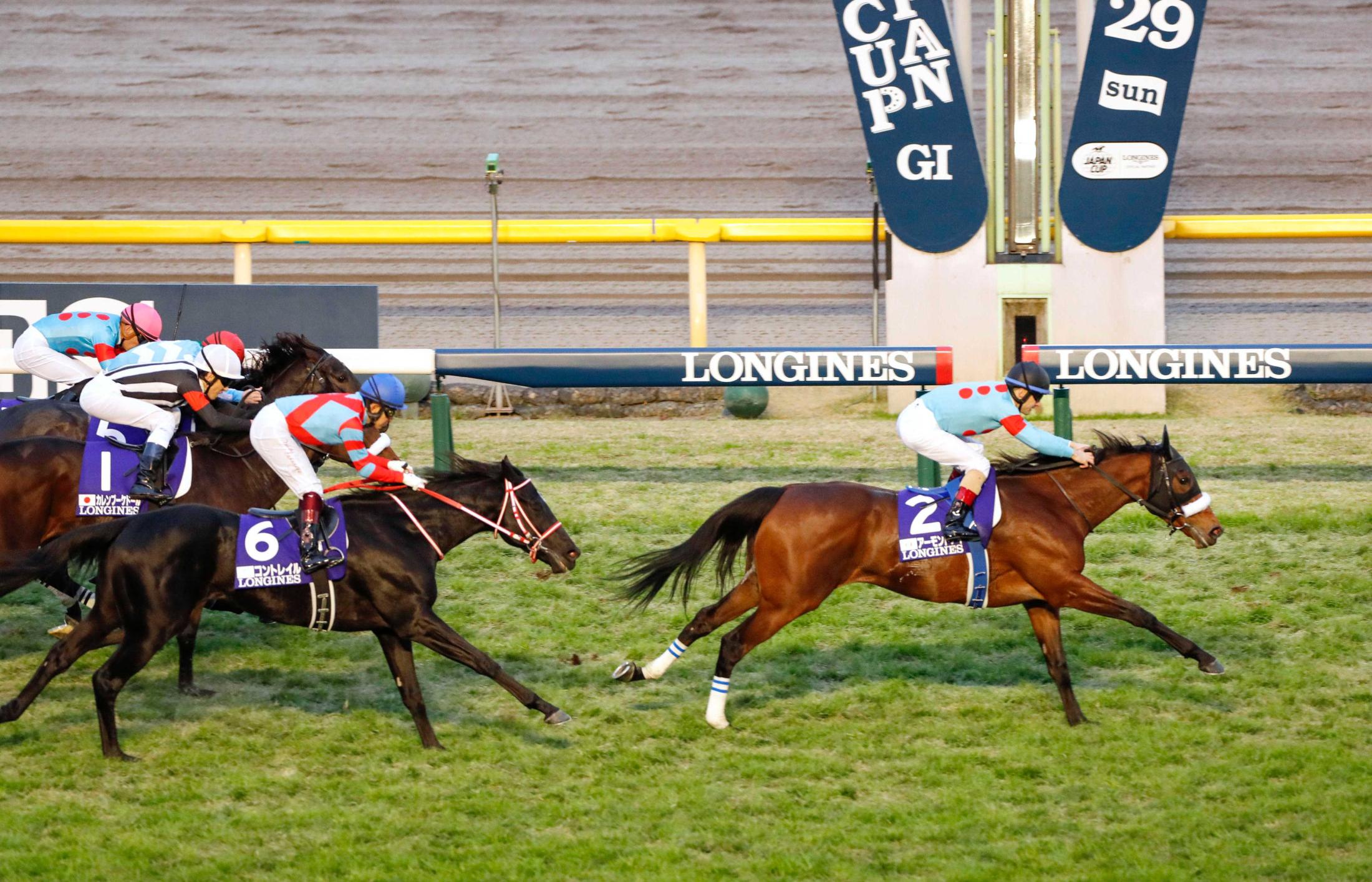 コントレイル 初G1 馬券 販売