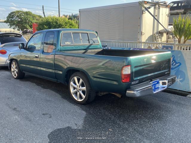 トヨタ ハイラックス エクストラキャブ・1999(H11)年式・ダーク