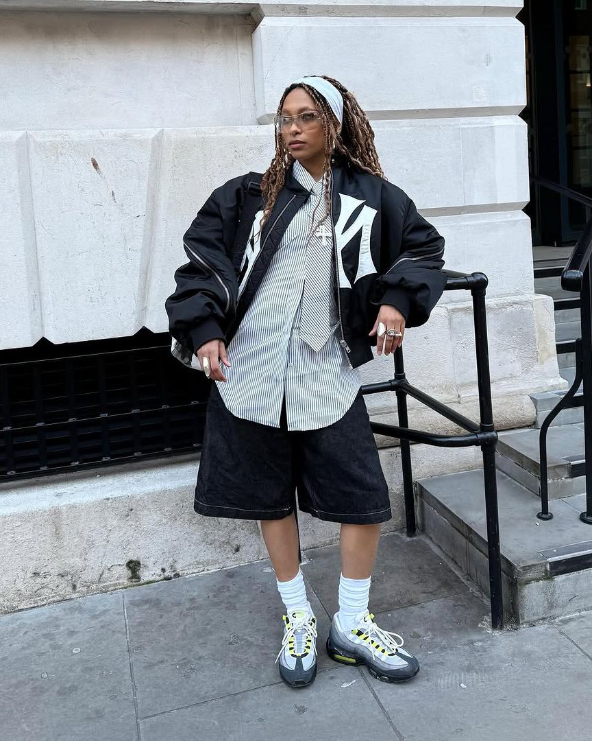 ナイキ トッテナム エアマックス 95 イエローグラデ ユニフォーム